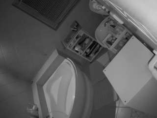 Julmodels Bathroom 1st Floor-2